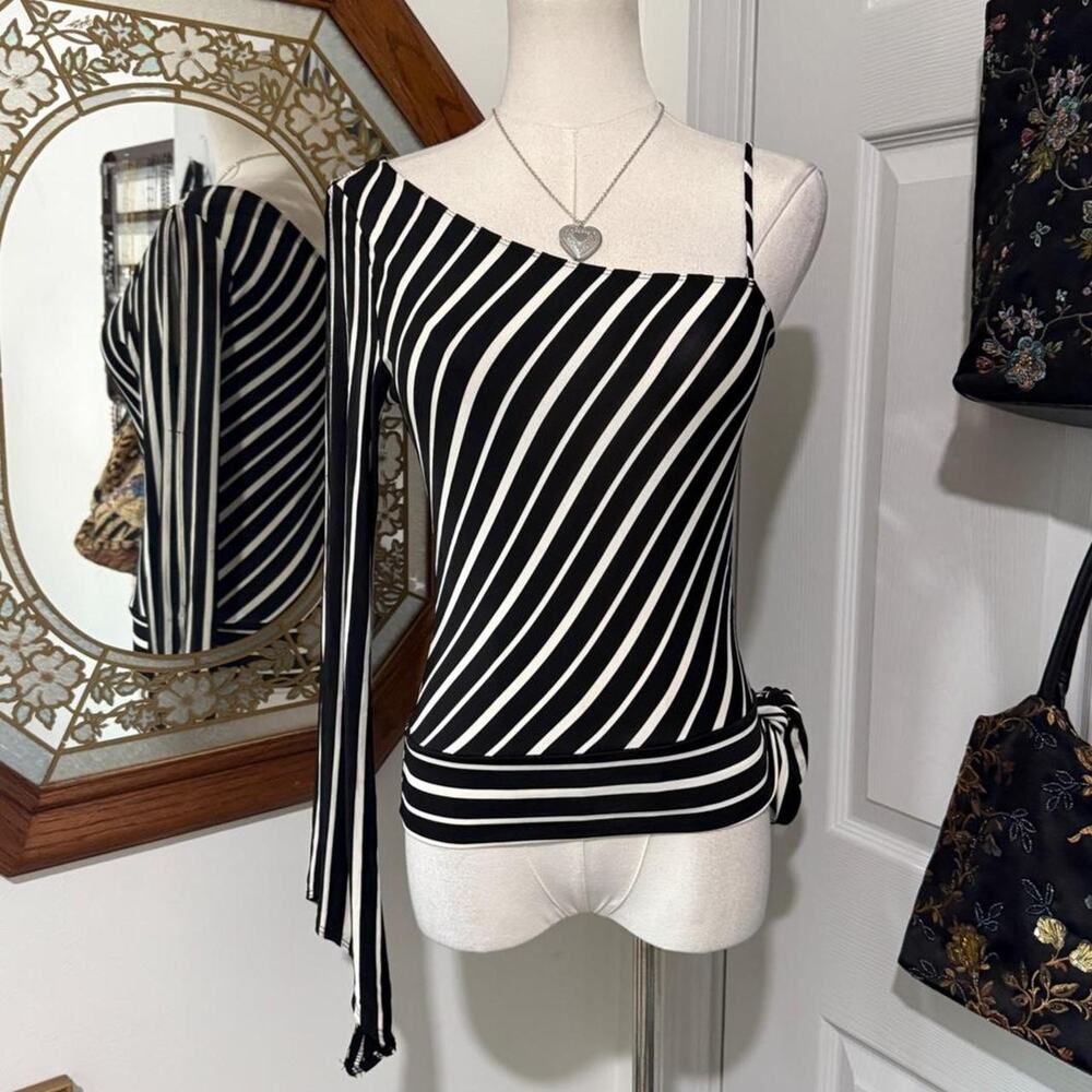 VTG Y2K Poetry Black & White Striped Open Flare Sleeve One Shoulder Fitted Top M